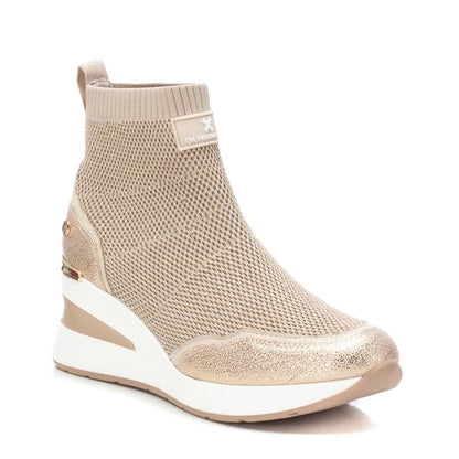 XTI - MEMORY FOAM - Stivaletto beige in maglia con zeppa donna