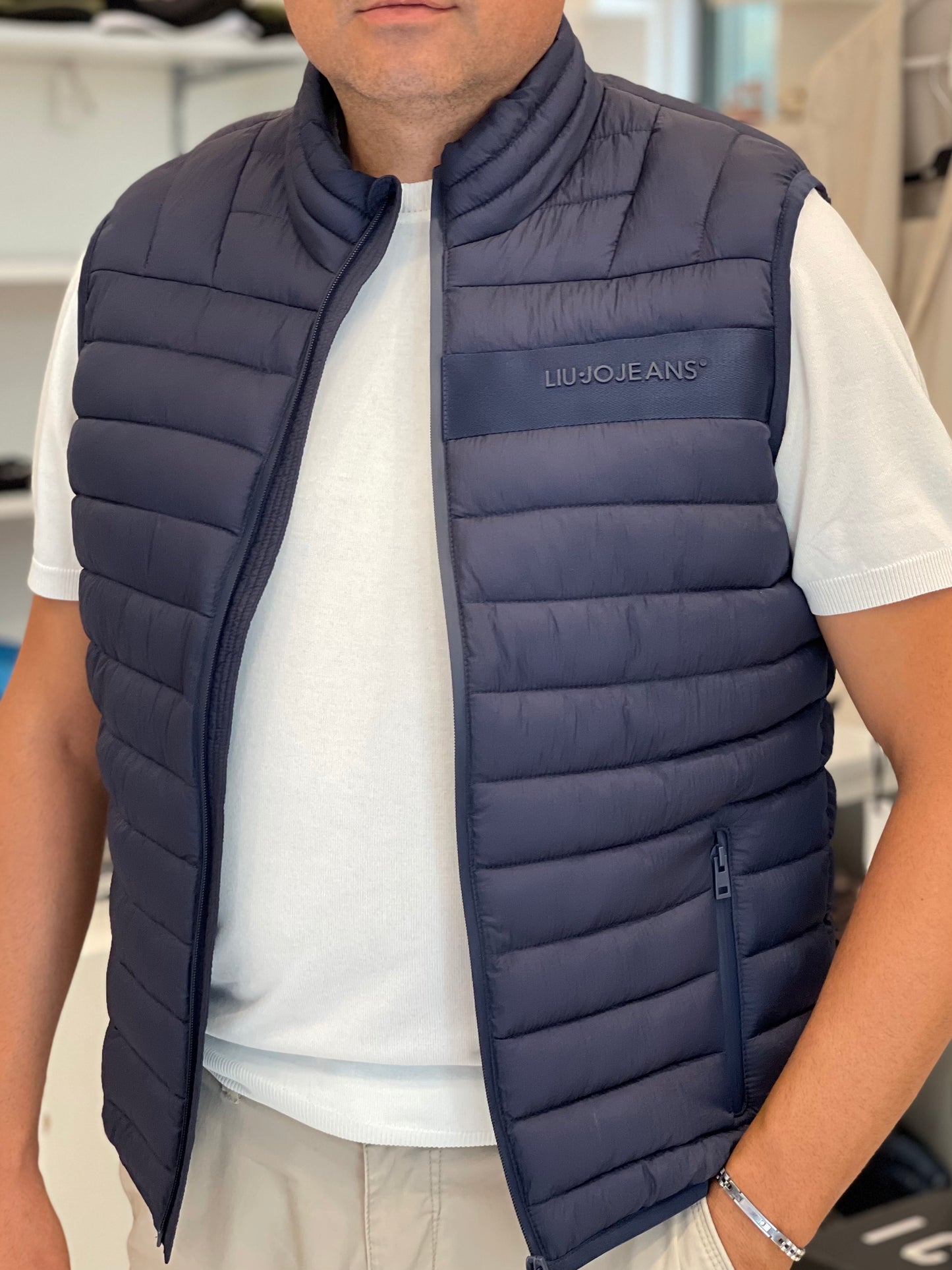 LIU-JO UOMO - Gilet bomber  blu con logo doppia tasca