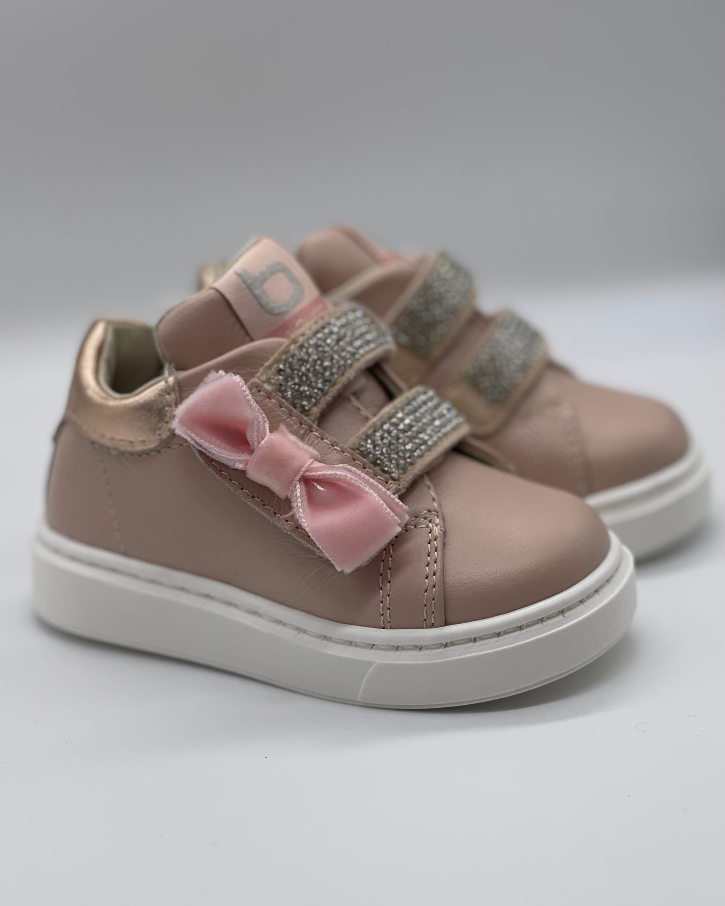 BALDUCCI - PRIMO PASSO - Sneakers rosa con fiocchetto laterale e strass