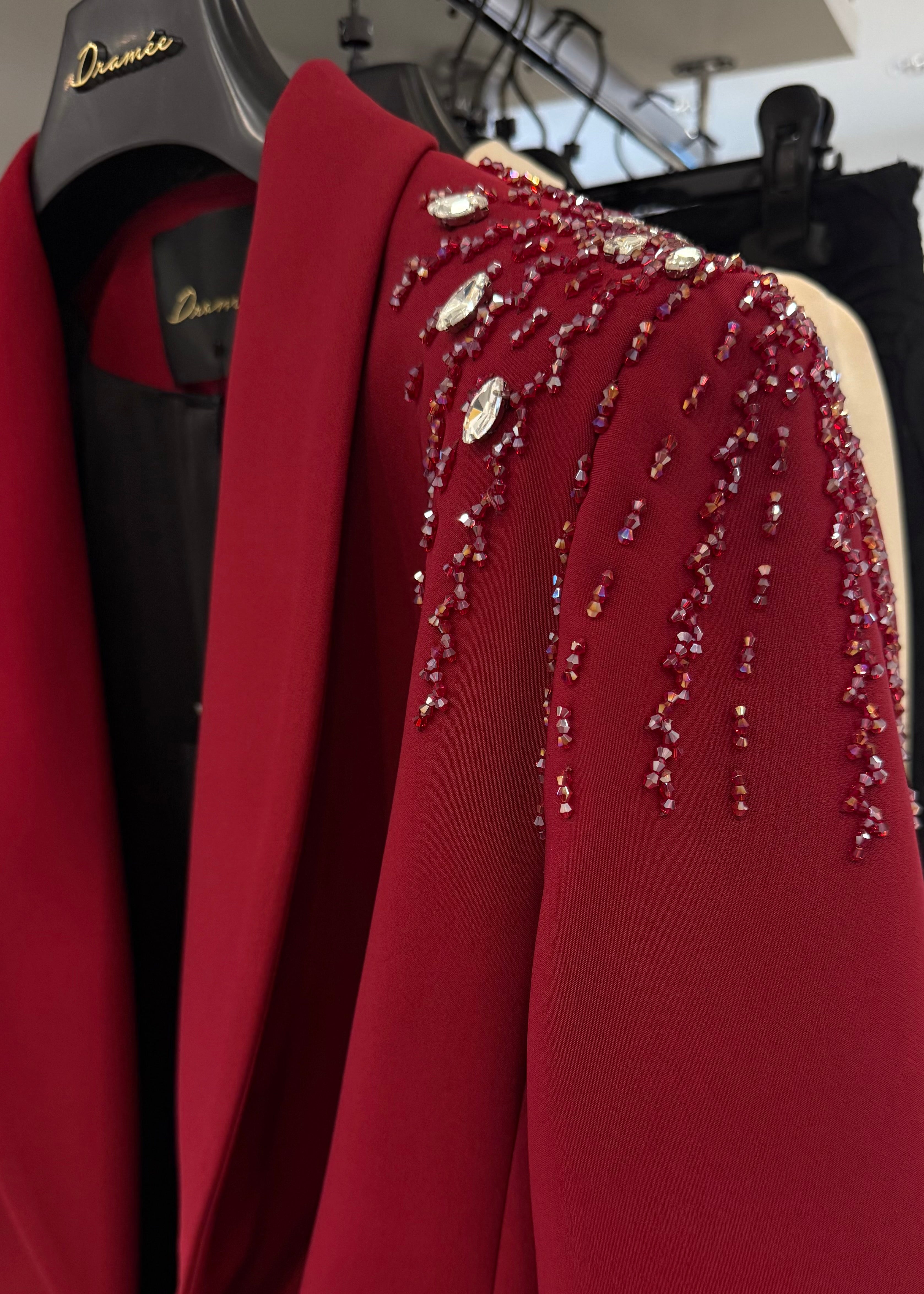 DRAMEE - Tailleur con applicazione donna