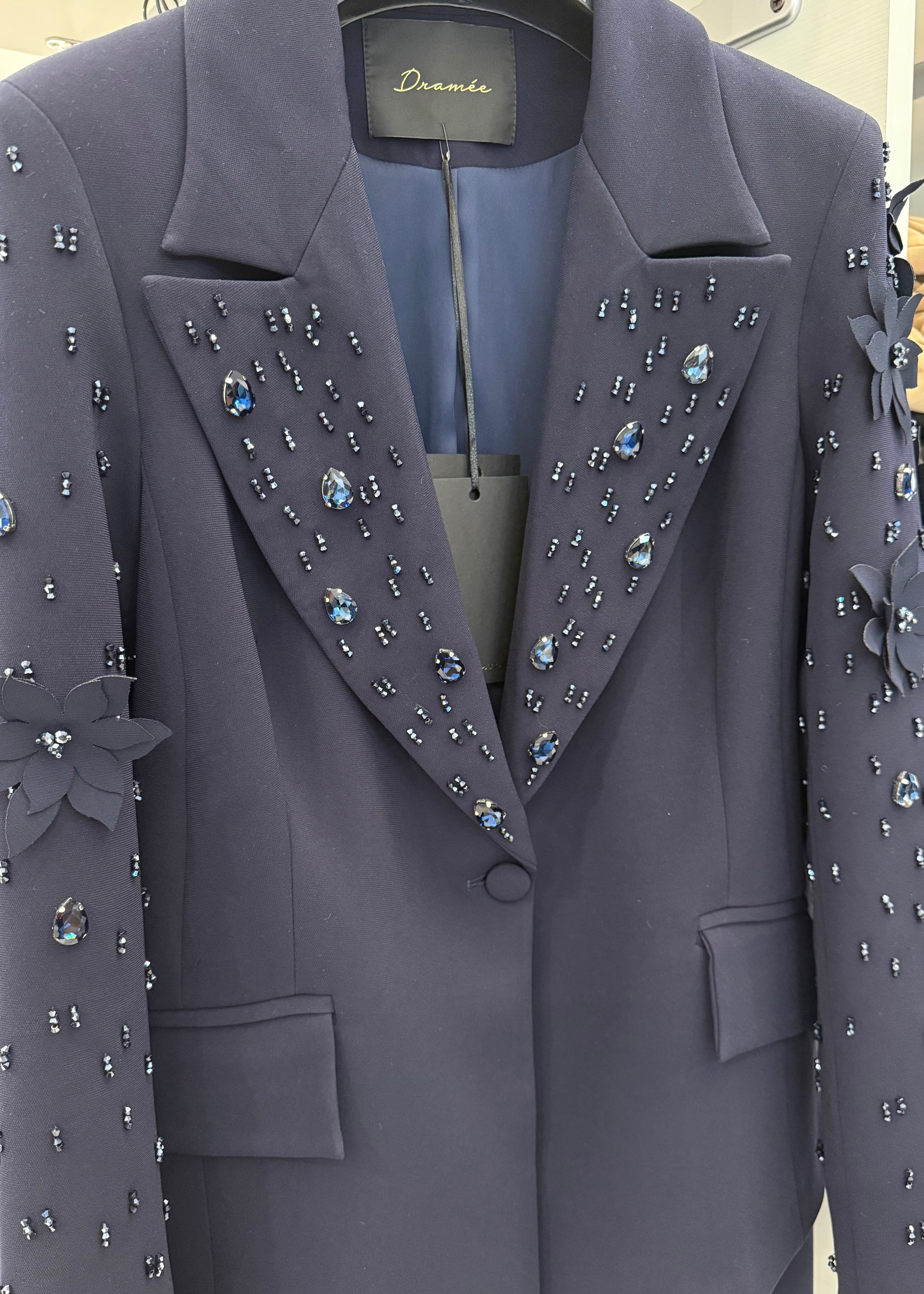 DRAMEE - Tailleur con applicazione in strass donna