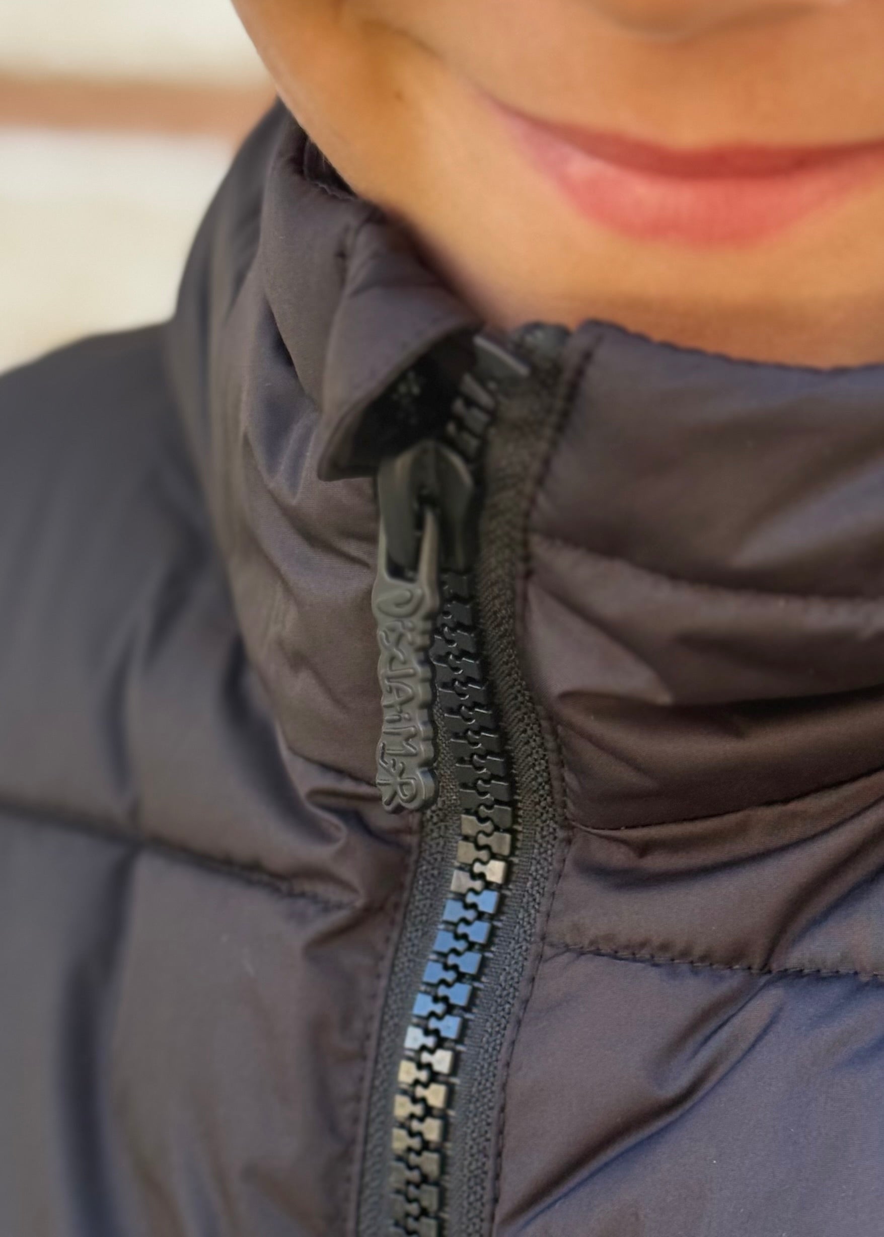 DISCLAIMER - Giubbotto con logo bambino