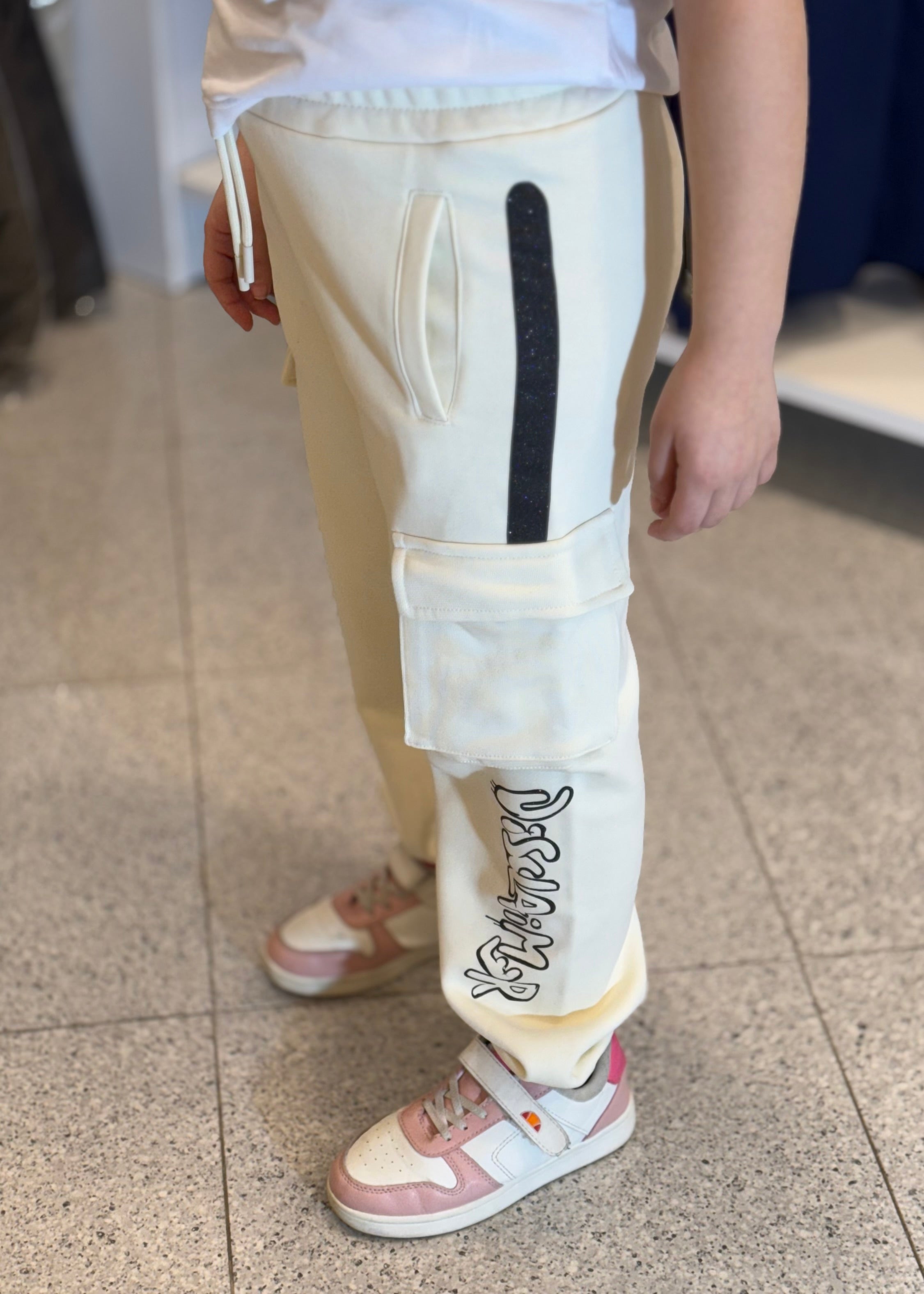 DISCLAIMER - Pantalone cargo panna con logo nero lurex bambina