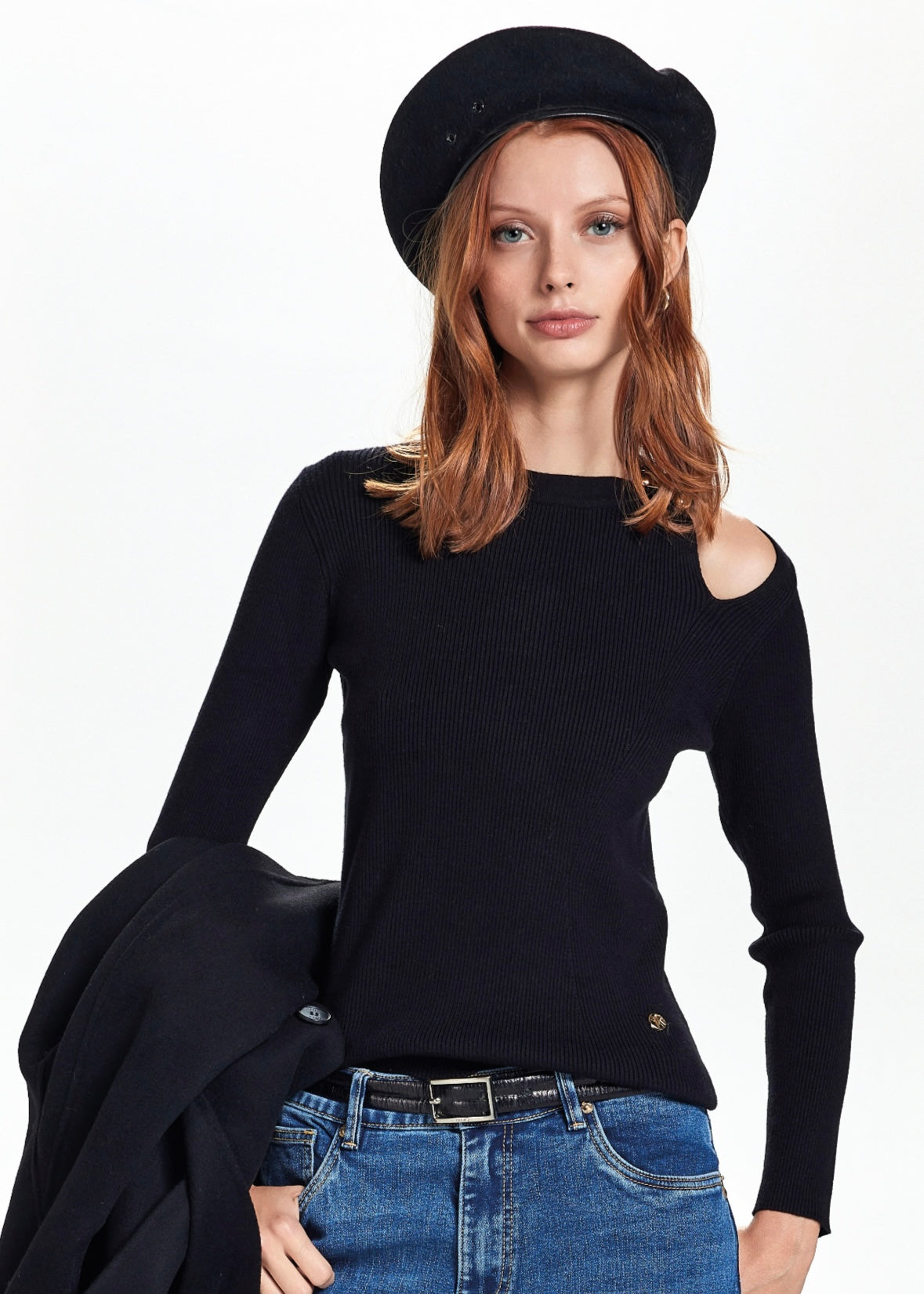 TAKE TWO - Maglia girocollo cut out