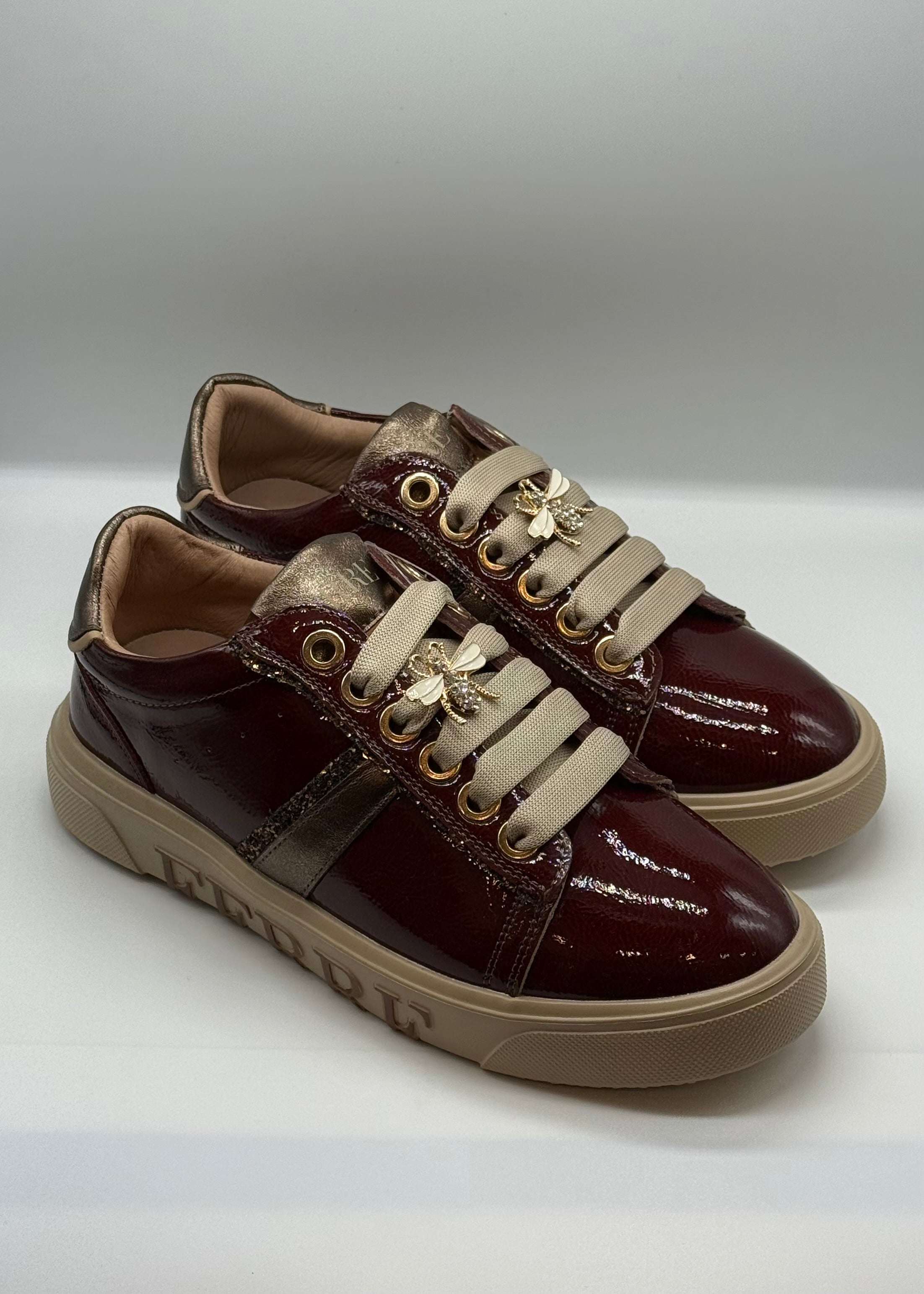 FERRE - Sneakers in vernice con charmes donna