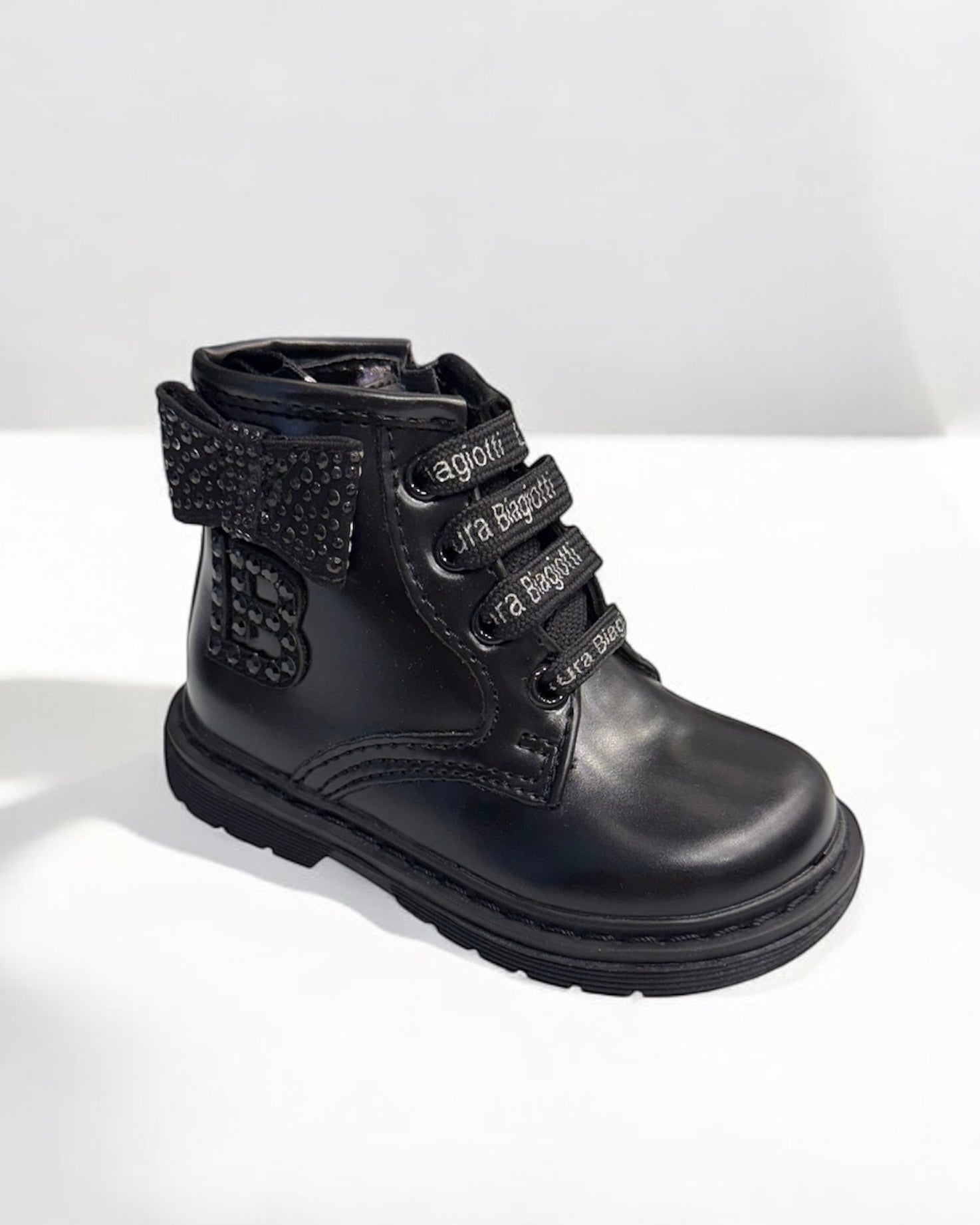 LAURA BIAGIOTTI - Anfibio  nero con fiocco in strass