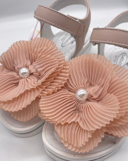 BALDUCCI - PRIMO PASSO - Sandalo cipria con fiore plisset e perla