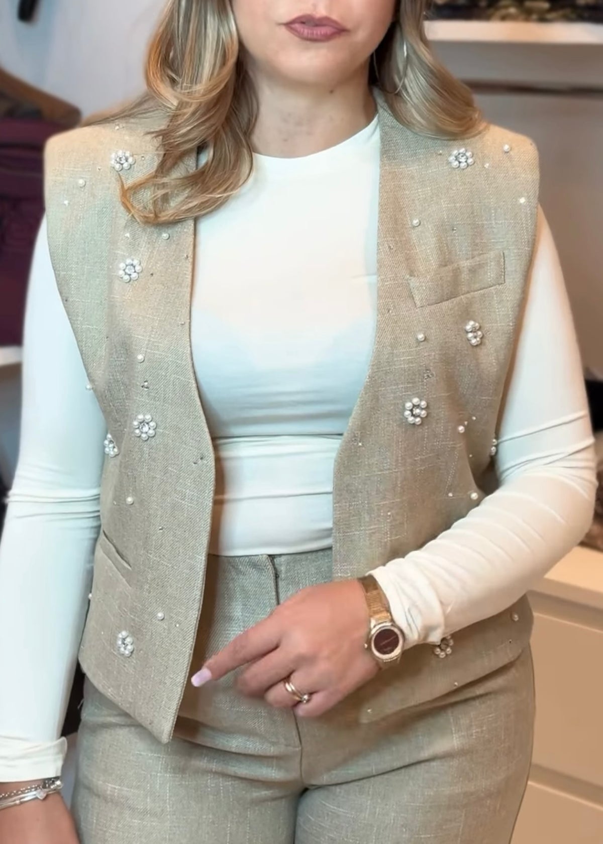 KORALLINE - Gilet con dettaglio gioiello donna