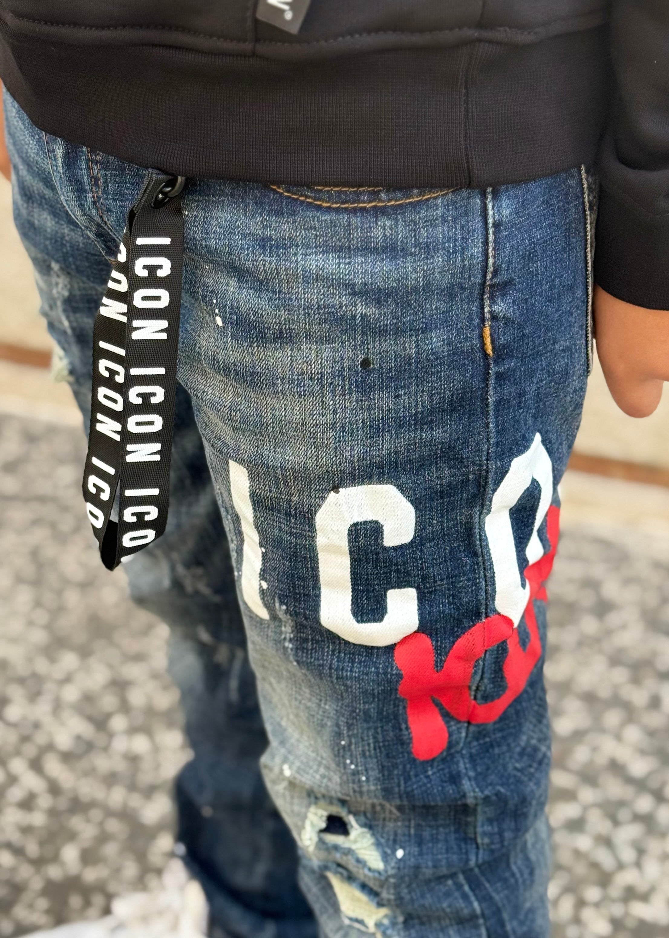 ICON - Jeans con logo bianco e rosso bambino