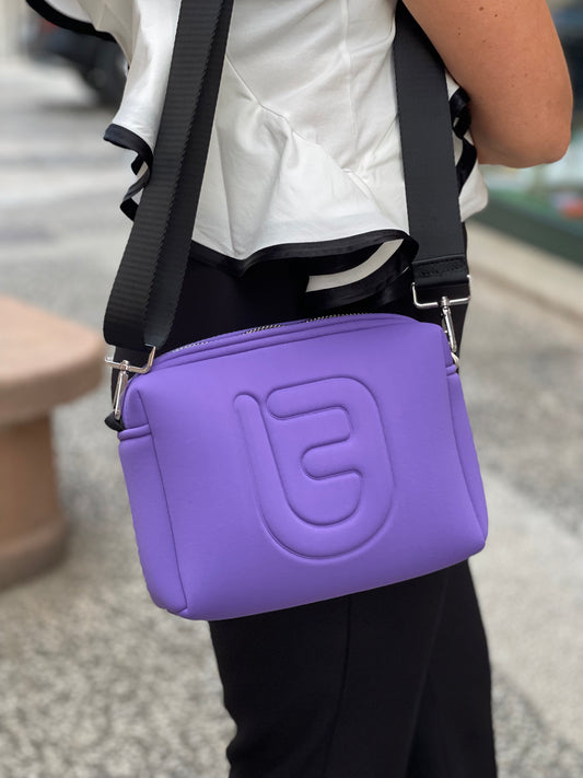 LA FILLE DES FLEURS - Borsa viola a tracolla in neoprene