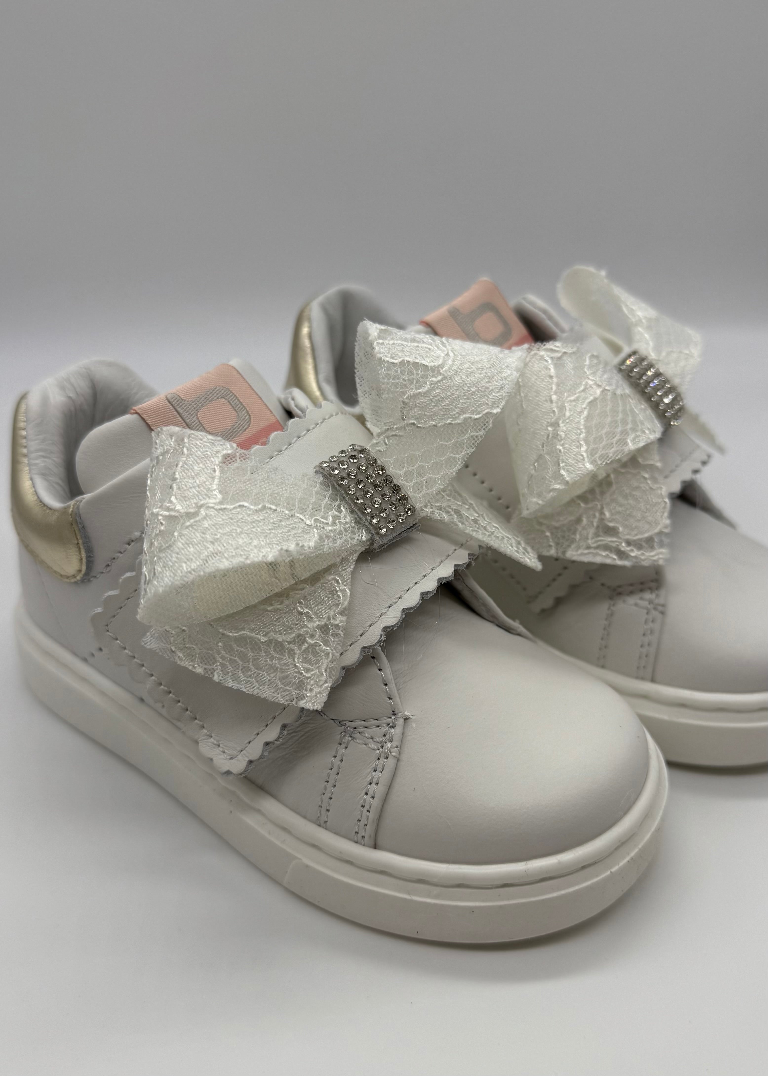 BALDUCCI - PRIMO PASSO - Sneakers bianca con fiocco in pizzo bambina