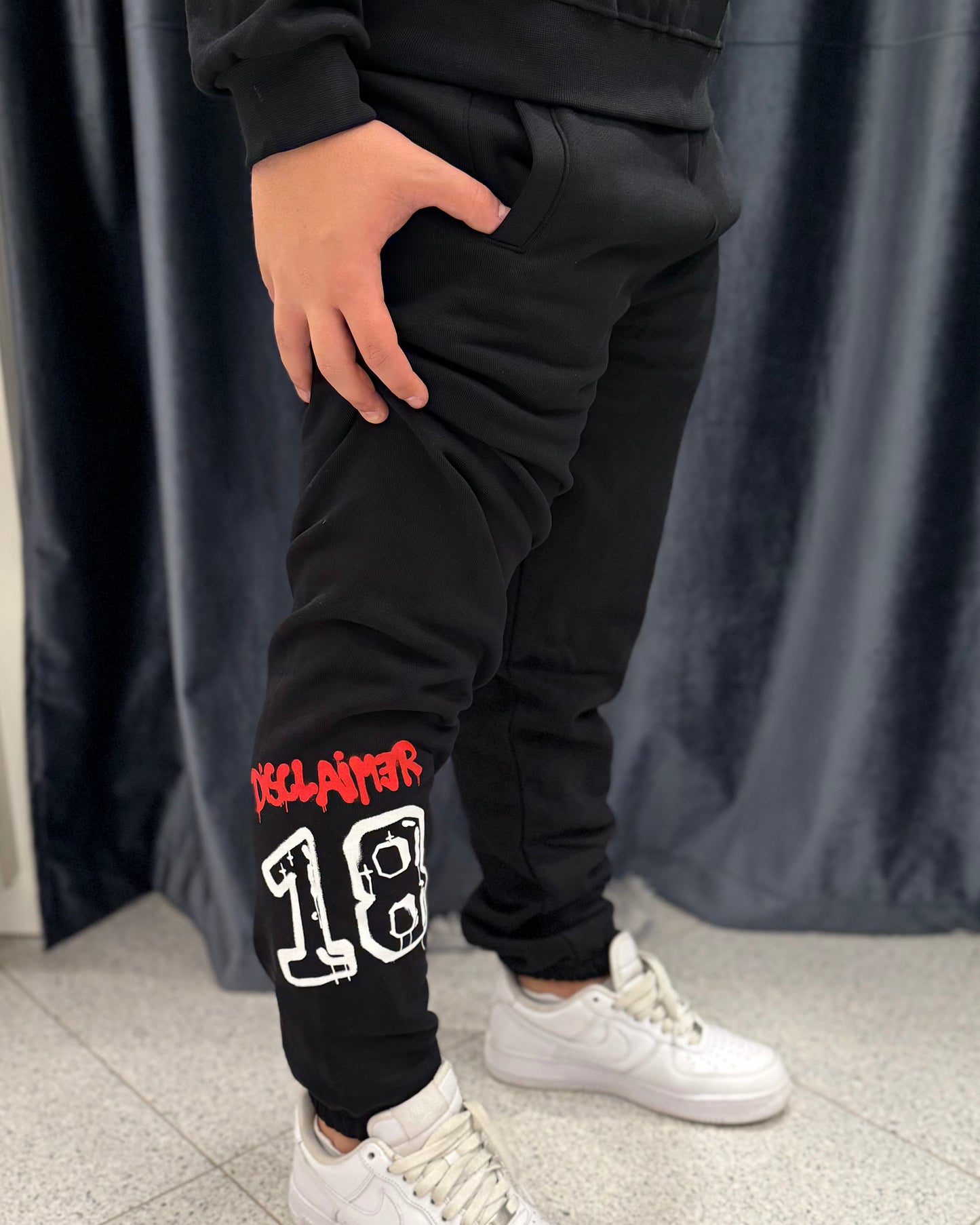 DISCLAIMER - Pantalone nero con logo number bambino