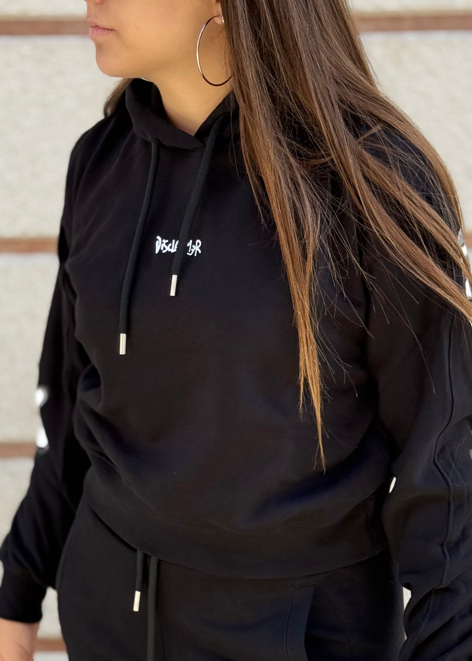 DISCLAIMER - Felpa crop con cappuccio e logo sul retro donna