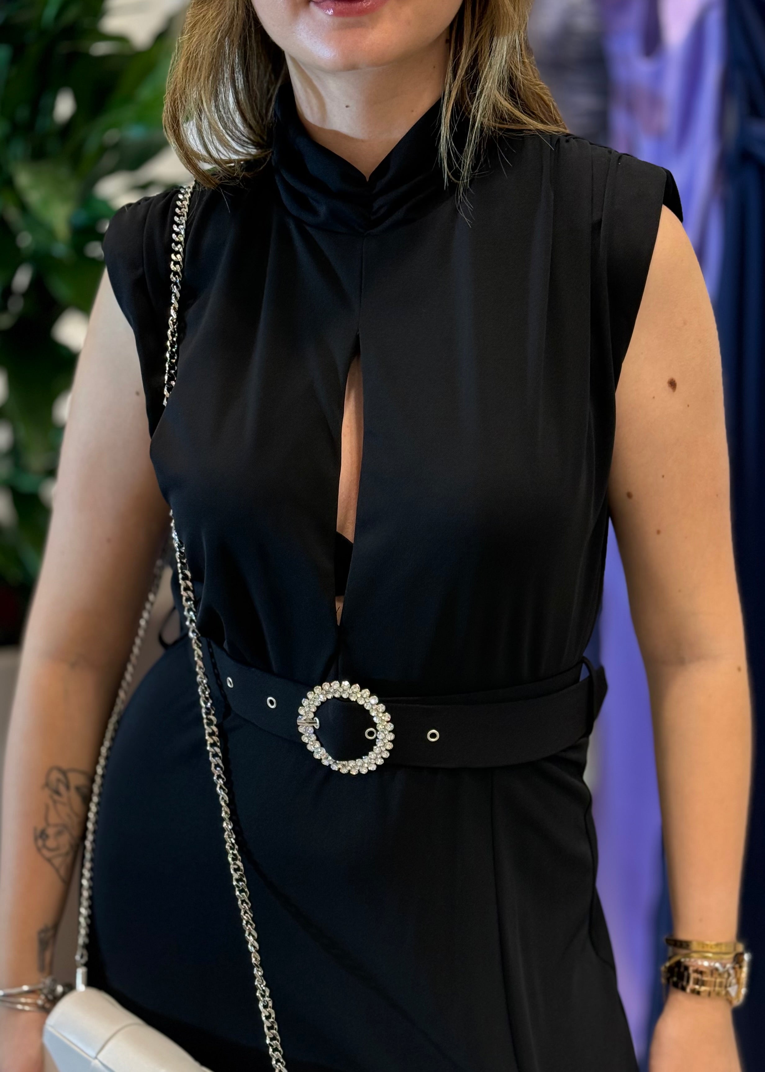 JE-NE - Abito lungo nero con dettaglio gioiello e spalline donna