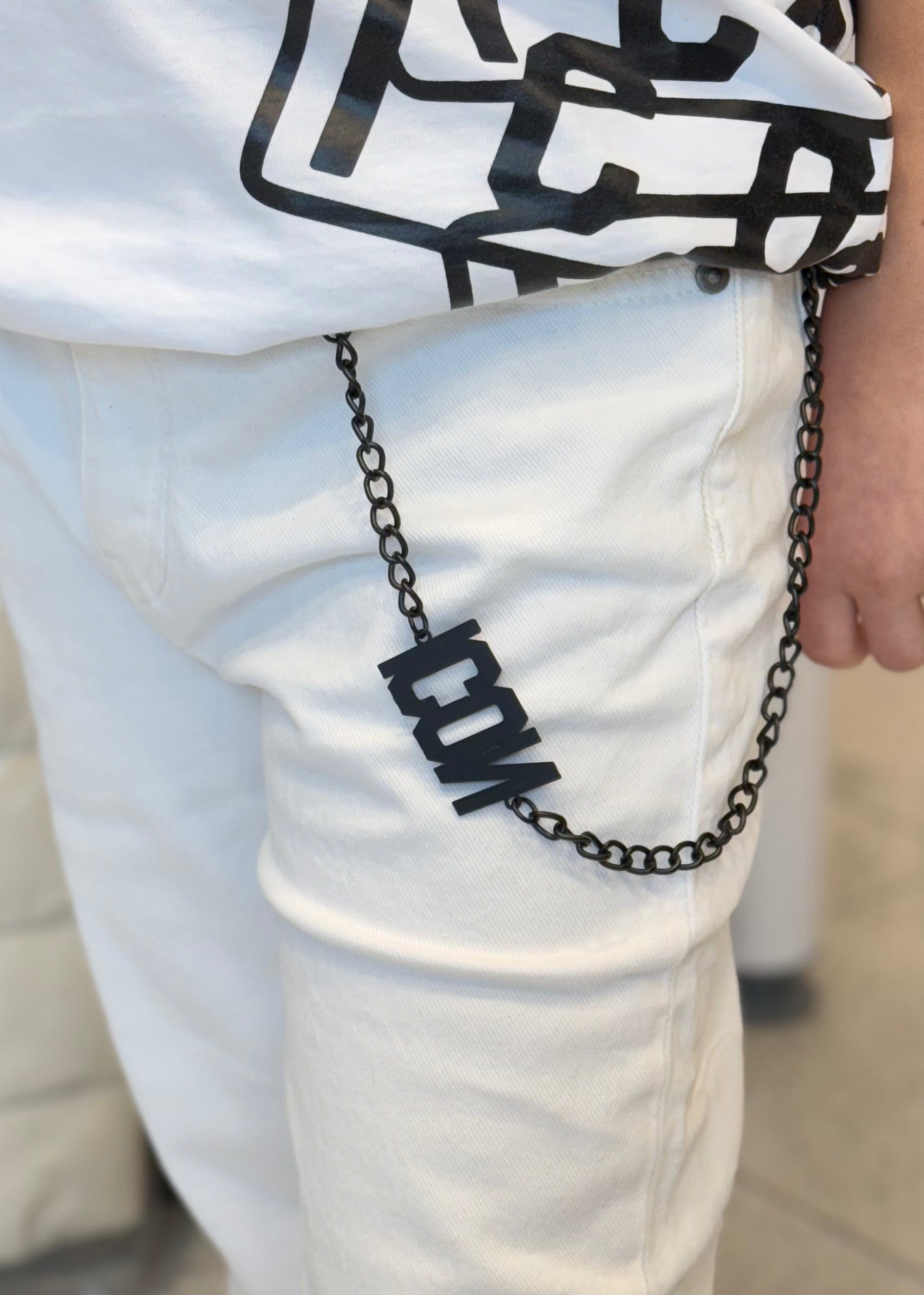 ICON - Jeans bianco con logo sul retro nero bambino