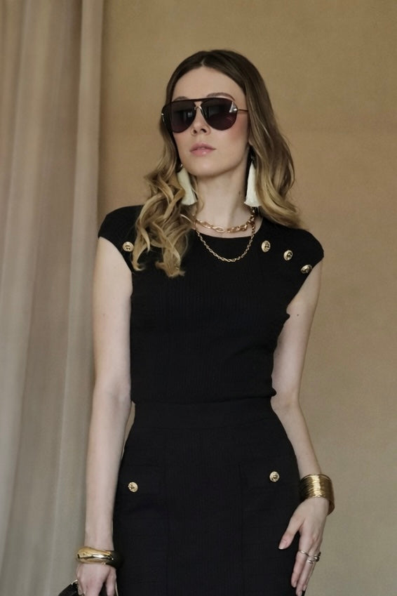 INFLUENCER - Maglia a costine con bottoni oro donna