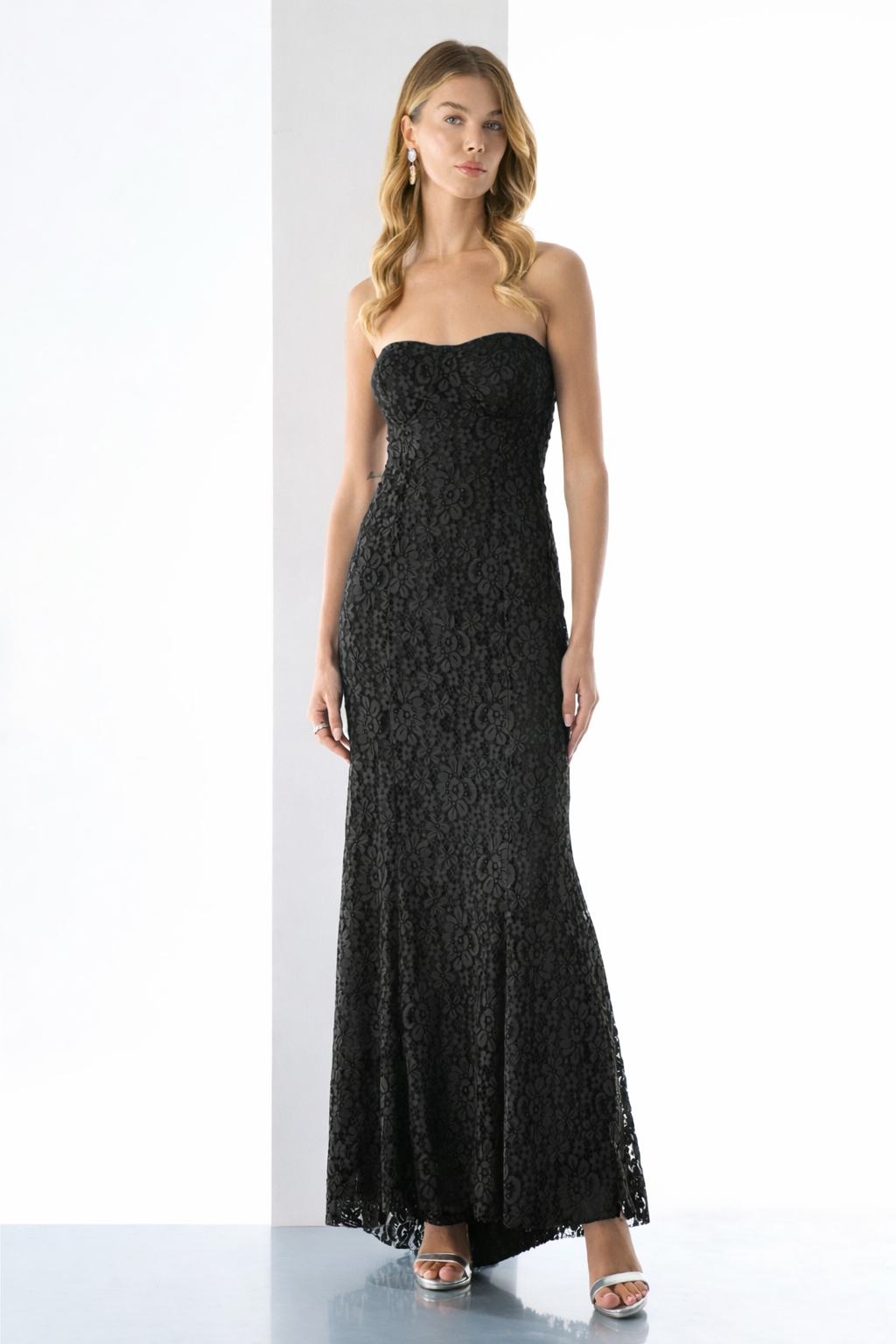 JE-NE - Vestito lungo in pizzo donna