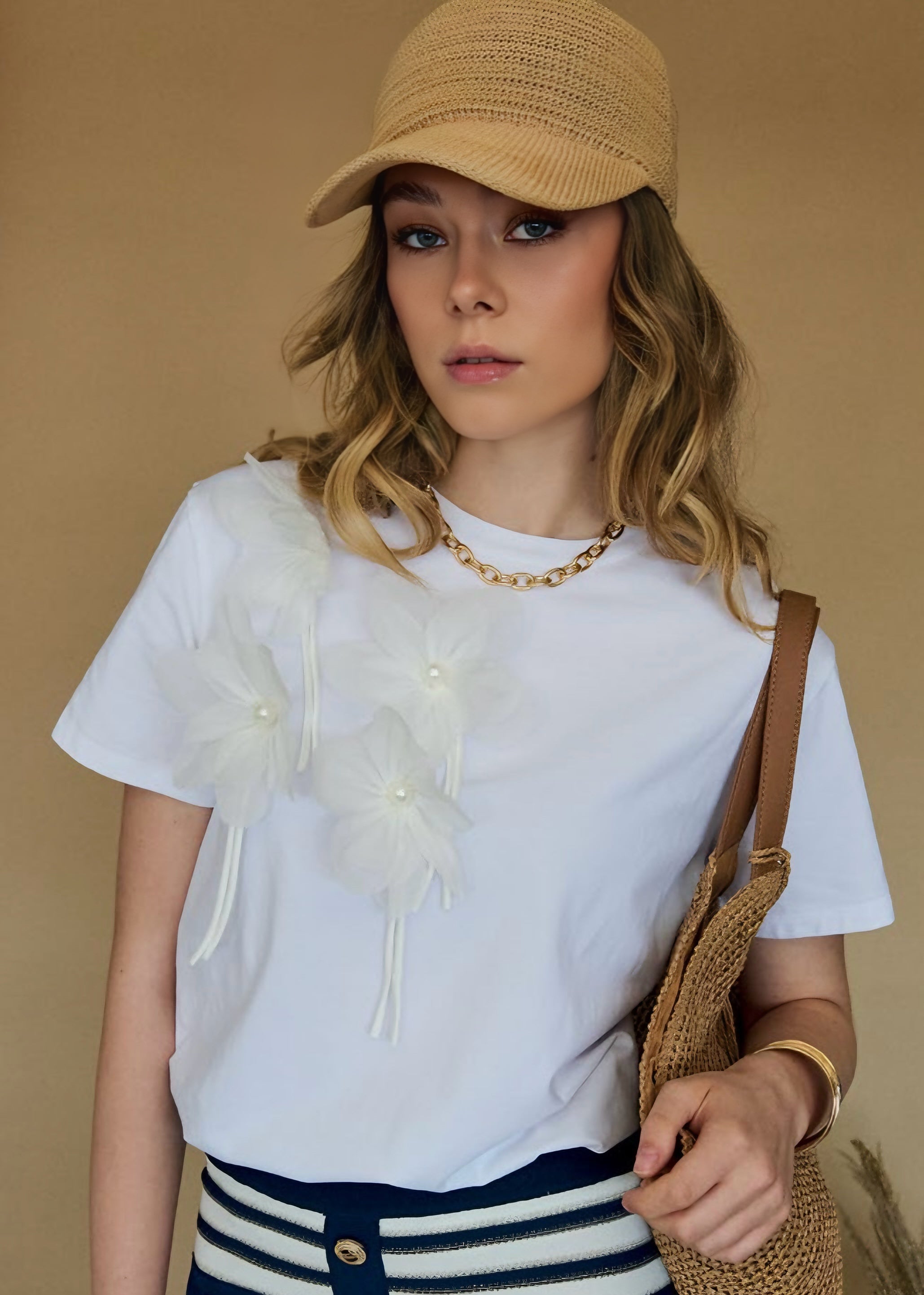 INFLUENCER - T-shirt con fiori donna