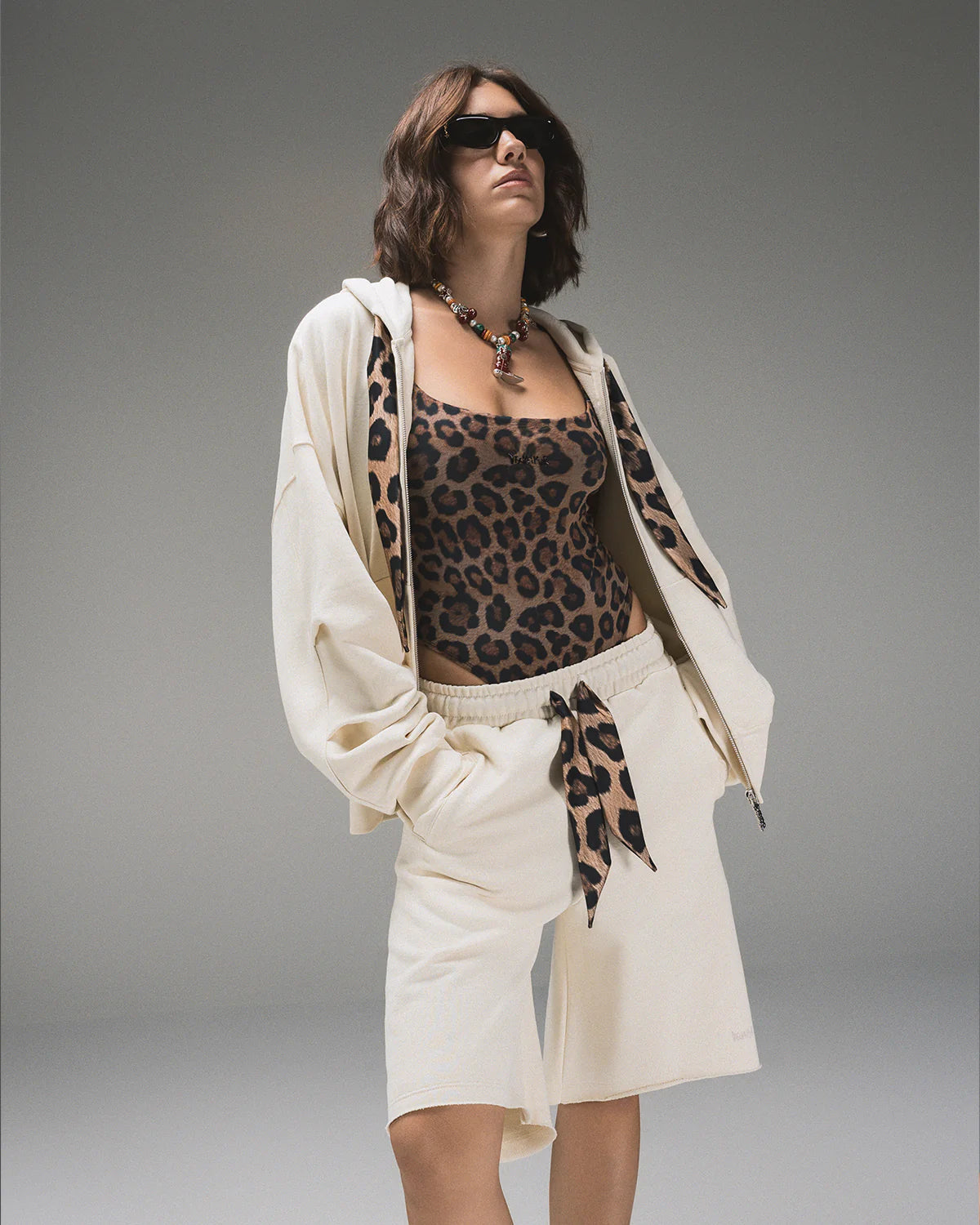 DISCLAIMER - Bermuda con laccio animalier donna
