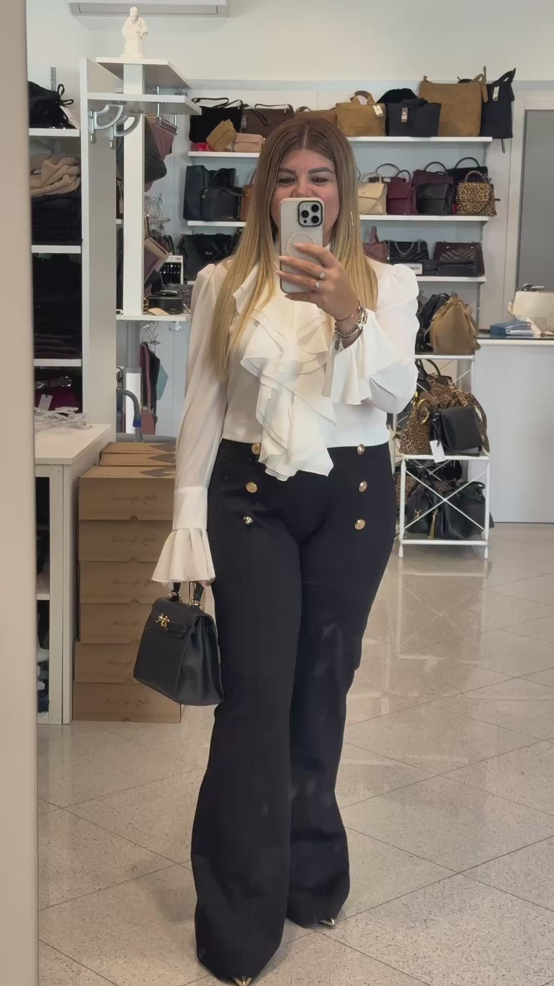 DIGITAL - Camicia con rouge e bottoni gioiello donna