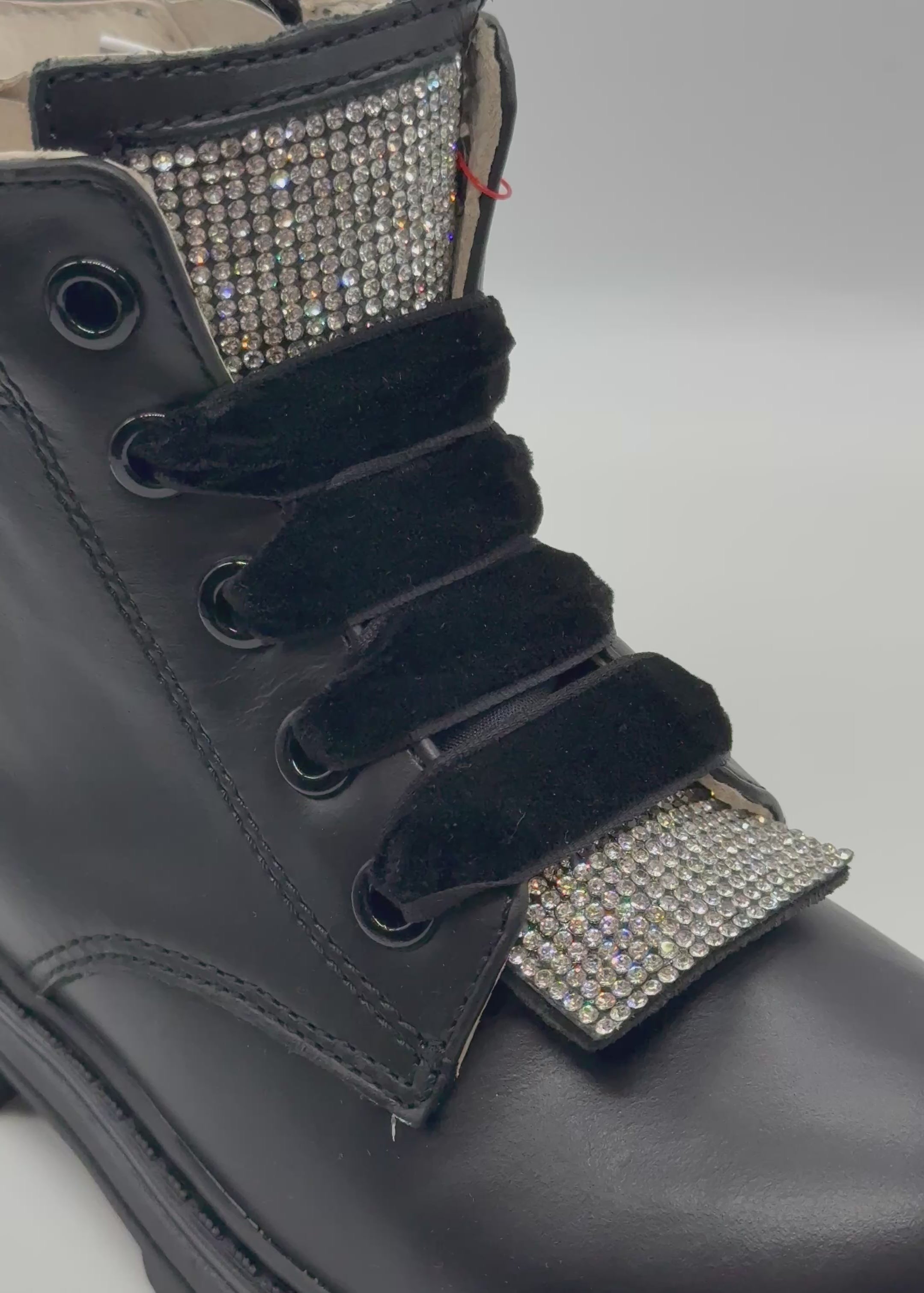 BALDUCCI - Anfibio con strass e lacci in velluto bambina