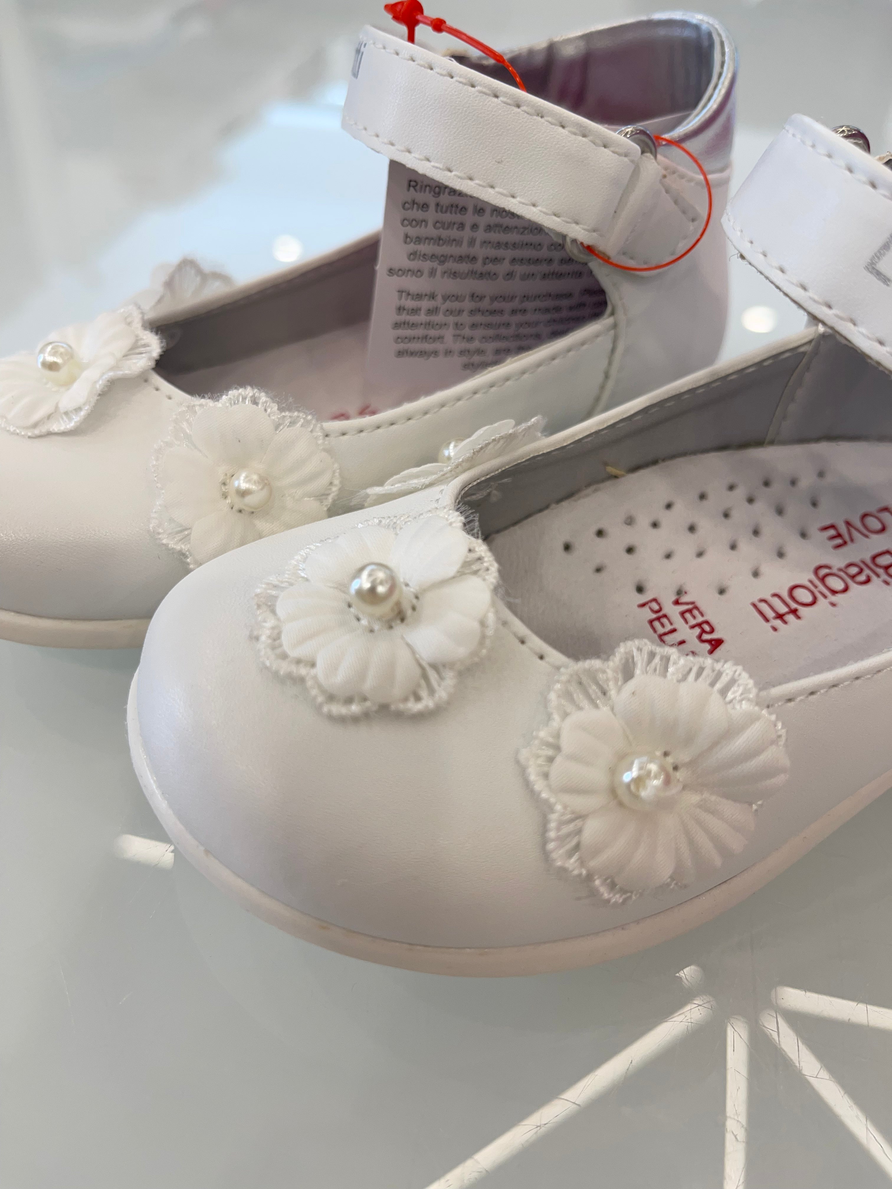 LAURA BIAGIOTTI LOVE -  Ballerina bianca con fiorellini e perline