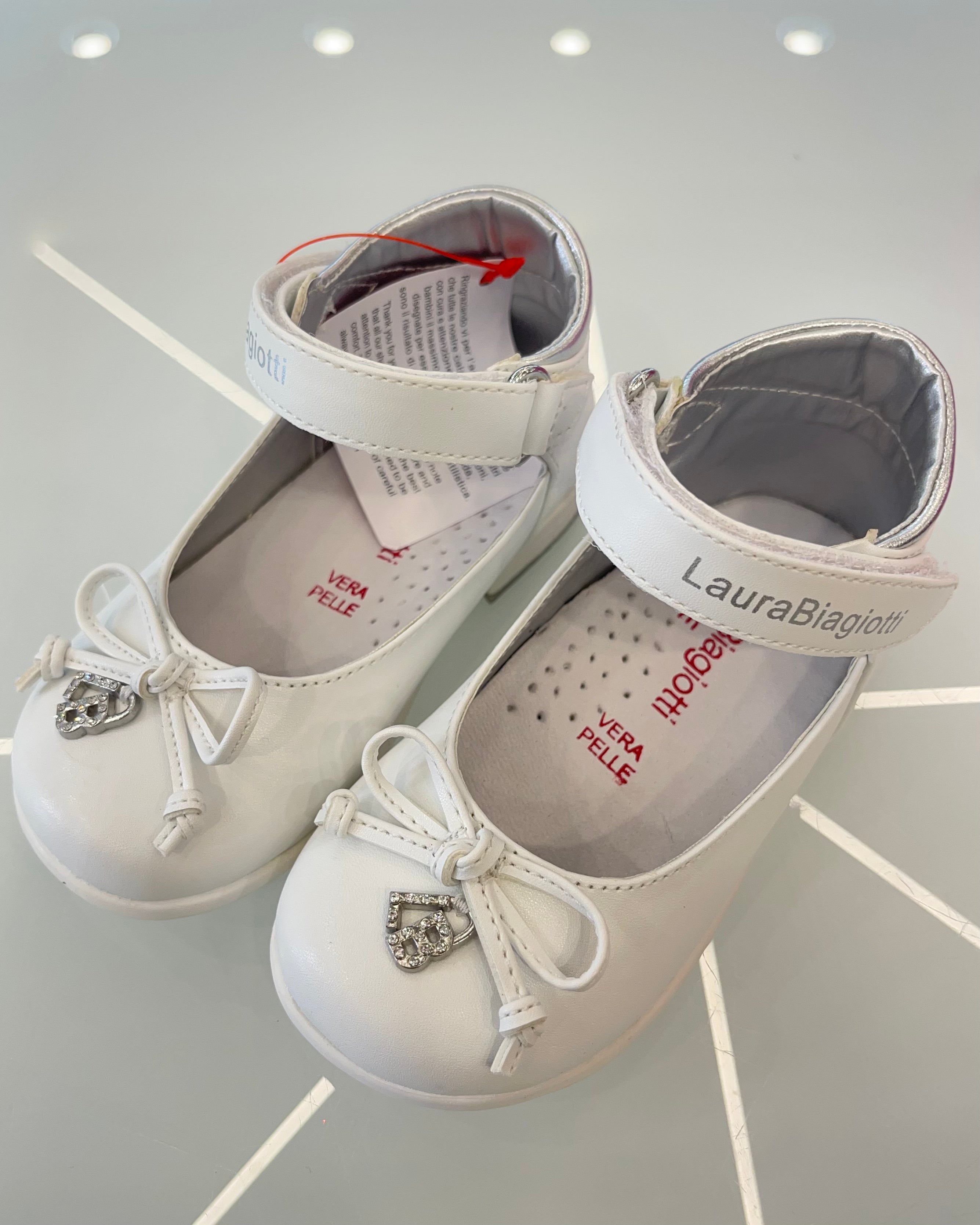 Scarpe Ballerine Per Bambina Con Perline E Fiori - Ideali Per Cerimonia E Comunione - Modello W7052 - Foto 3